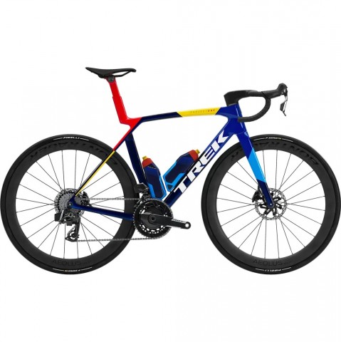 2026 Trek Madone SLR 7 AXS Gen 8 900 Series OCLV Carbon Aero Road Bike