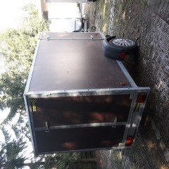 gesloten aanhangwagen roca