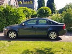 Fijne Volvo S40 grey Savile metalic 1.8 benzine 