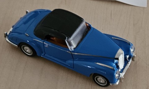 Modelauto schaal 1 32