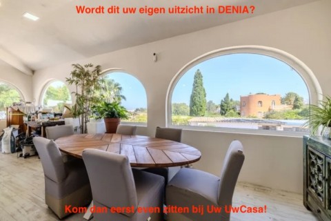 Uw eigen prachtige Villa met mooie uitzichten in DENIA met ook