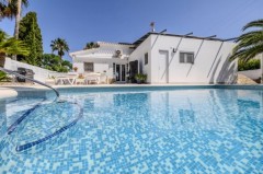 Uw eigen prachtige Villa met mooie uitzichten in DENIA met ook