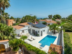 Uw eigen prachtige Villa met mooie uitzichten in DENIA met ook