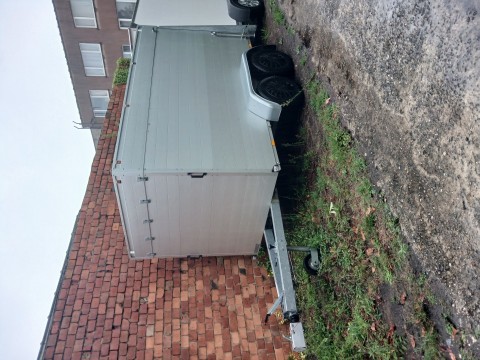gesloten aanhangwagen anssems
