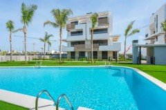 Uw eigen nieuwe Appartement bij strand  zee en zwembad in ALCAZARES me