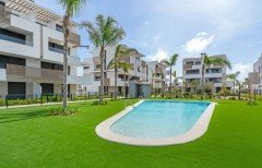 Uw eigen nieuwe Appartement bij strand  zee en zwembad in ALCAZARES me