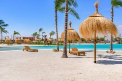 Uw eigen nieuwe Appartement bij strand  zee en zwembad in ALCAZARES me