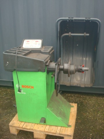 Goedwerkend Compleet Balanceerapparaat Bosch Wbe 4110