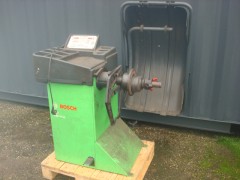 Goedwerkend Compleet Balanceerapparaat Bosch Wbe 4110