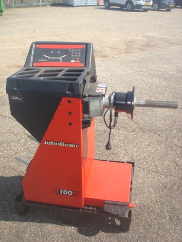 JohnBean B100N Motor balanceermachine