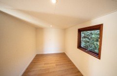 Recreatiewoning te koop eigen grond gerenoveerd en veel privacy