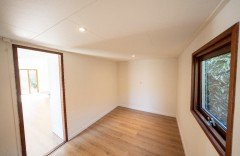 Recreatiewoning te koop eigen grond gerenoveerd en veel privacy