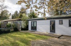 Chalet te koop eigen grond levert goed rendement kan ook vrij worden o