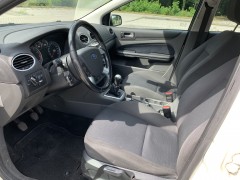 Ford focus 1.6 16v wagon airco