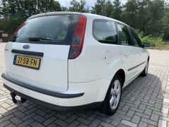 Ford focus 1.6 16v wagon airco
