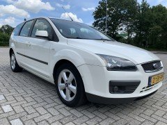 Ford focus 1.6 16v wagon airco