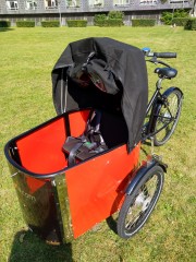 Nihola Family bakfiets   rain cover