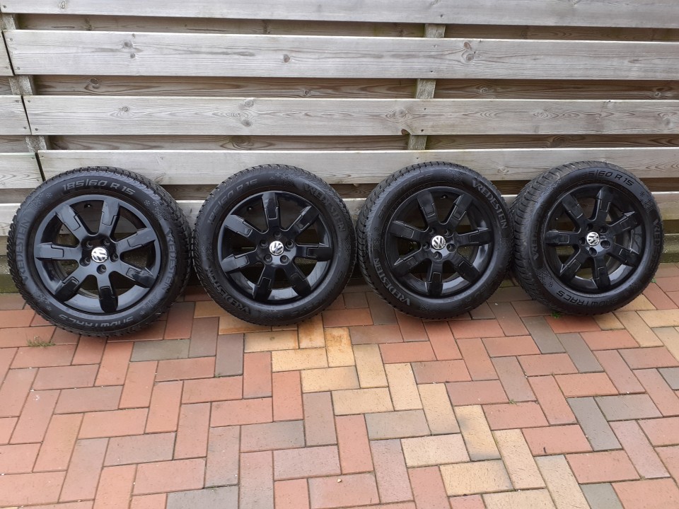 Nette winterset 15 inch 5x100 Volkswagen