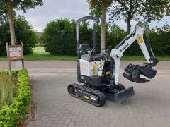 Bobcat E10 bouwjaar 2016