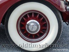 Pierce-Arrow 1245 Sedan V12 '35