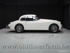 Jaguar XK150 FHC '57