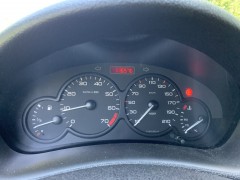 Peugeot 206 1 4 xt 117 000km