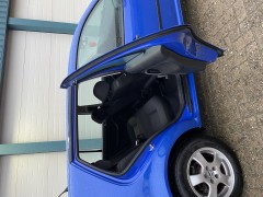 **  VW Golf 4 Trendline 1 4 16V benzine  **