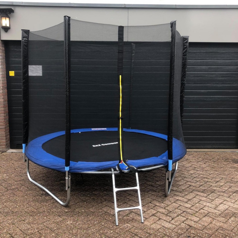 Trampoline 244CM nieuw in doos   