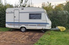 Hobby 390 Excellent b j 1997   voortent  uitbouw en luifel