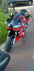 Yamaha YZF R 6 . 2001 . 40.029 km . Met leuke extra s . 