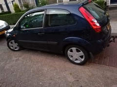 Ford fiesta 1 3 2006 goed onderhouden