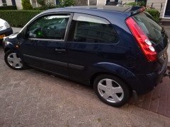 Ford fiesta 1 3 2006 goed onderhouden