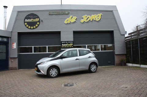 TOYOTA AYGO  1.0 VVT-I X-NOW PRACHTIGE JONGE AUTO