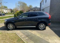 Volvo XC60 2.4 D5 AWD Geartronic 2009 Grijs + WINTERBANDEN