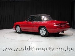 Alfa Romeo Spider 4 2.0 Red '91