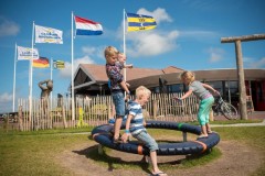 Gezellig ingericht stacaravan gehele jaar te huur op Ameland