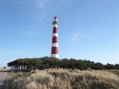 Gezellig ingericht stacaravan gehele jaar te huur op Ameland