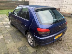 Peugeot 306 1 6 XS uit 2000