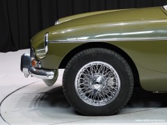 MG B GT Overdrive 74