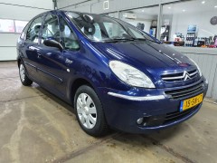 Xsara picasso uit 2006 met apk