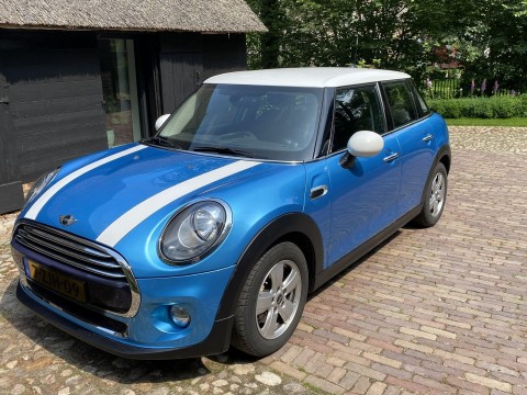 Mini Cooper 5 deurs 2015 62000 km