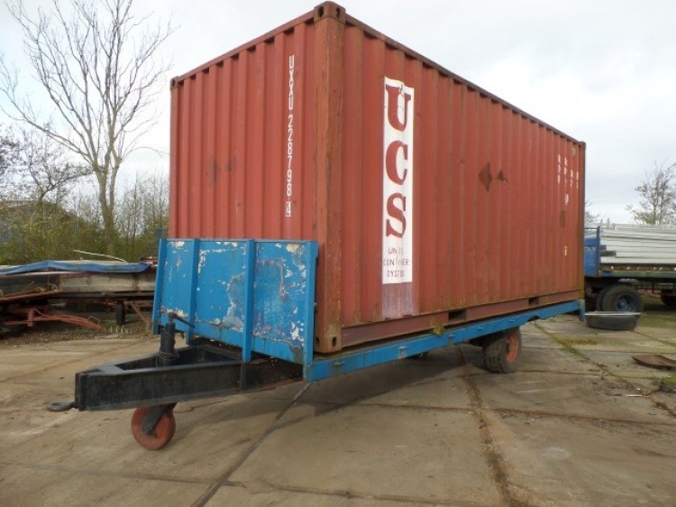 Landbouwwagen enkelas