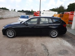 Bmw 320D 163 PK Touring Automaat   Tiptronic Trekhaak Led Navi BJ 2016