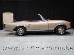 Mercedes-Benz 230SL Pagode '65