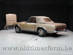 Mercedes-Benz 230SL Pagode '65