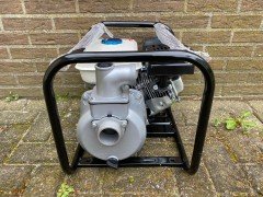 Waterpomp nieuw in doos