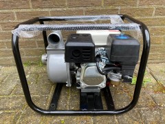 Waterpomp nieuw in doos