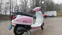 IVA LUX 50  VESPA LOOK  2016 SUPERMOOI  3243 KM