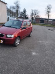 Nette Suzuki alto 1 1 benzine 2003 167 500 NAP apk 05 2021 Moet snel w